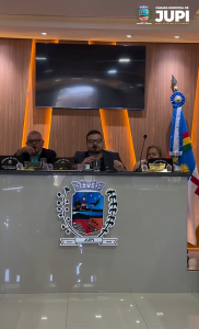 Os vereadores da Câmara de Jupi uniram forças e aprovaram por unanimidade as contas da gestão pública do prefeito Marcos Patriota.